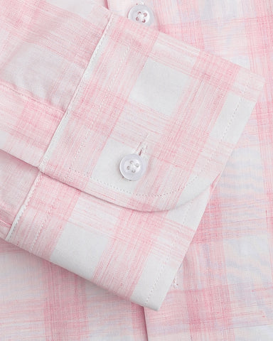 Elegant Pink Check Formal Shirt